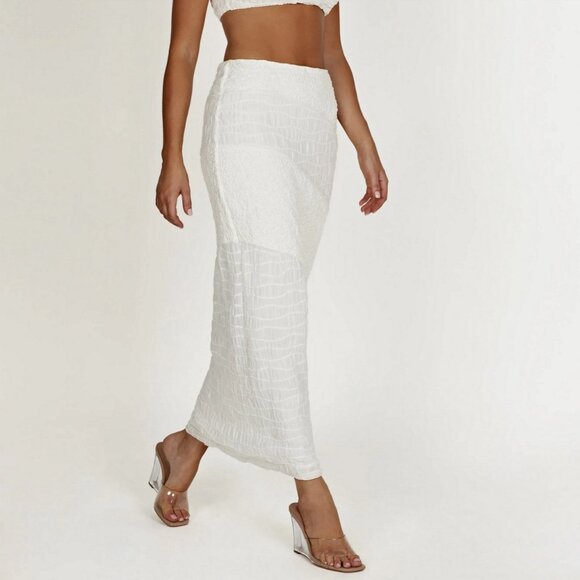 Meshki Nylah Textured Stretch Midi Maxi Skirt - Picture 3 of 5